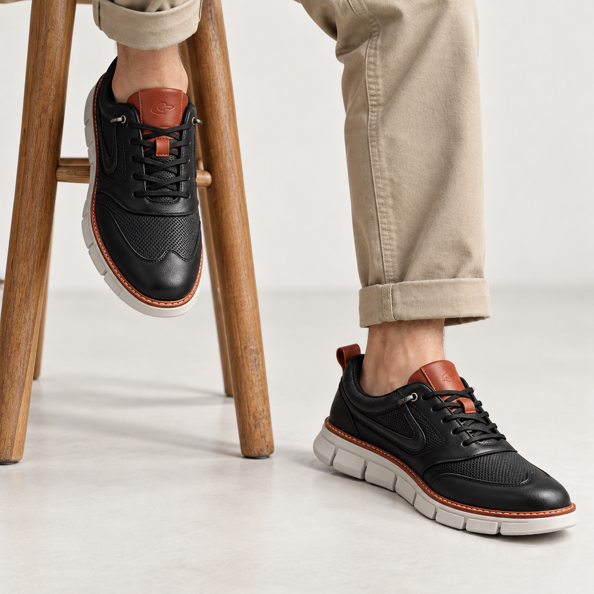 The Sovereign Leather Oxford Sneakers